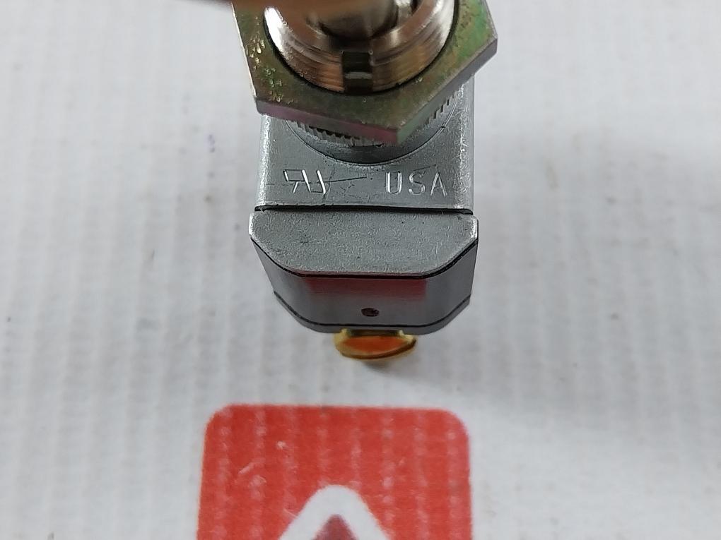 Lot Of 4X Eaton E10E120As Single Power Toggle Switch 3/4 Hp 250V Ac