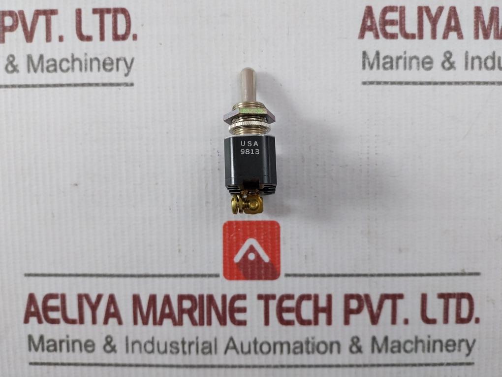 Lot of 4X EATON E10E120AS Single Power Toggle Switch 3/4 HP 250V AC