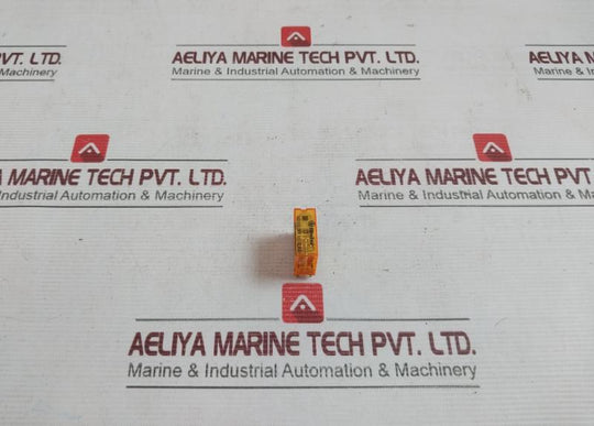 Lot of 4X Finder 40.52.8.110.0000 Miniature PCB Relay 8A 250V 110VAC
