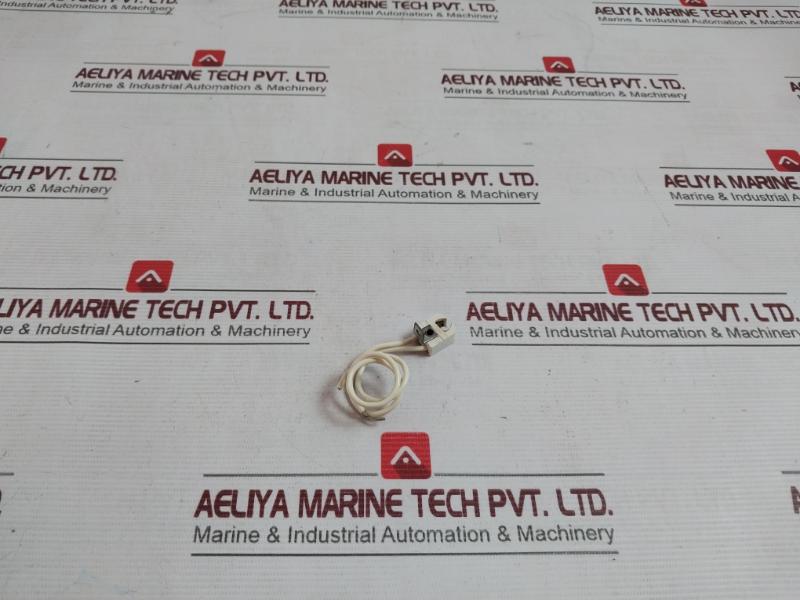 Lot Of 4X Kulka Fluorescent Light Bulb Lamp Socket 75W 600V