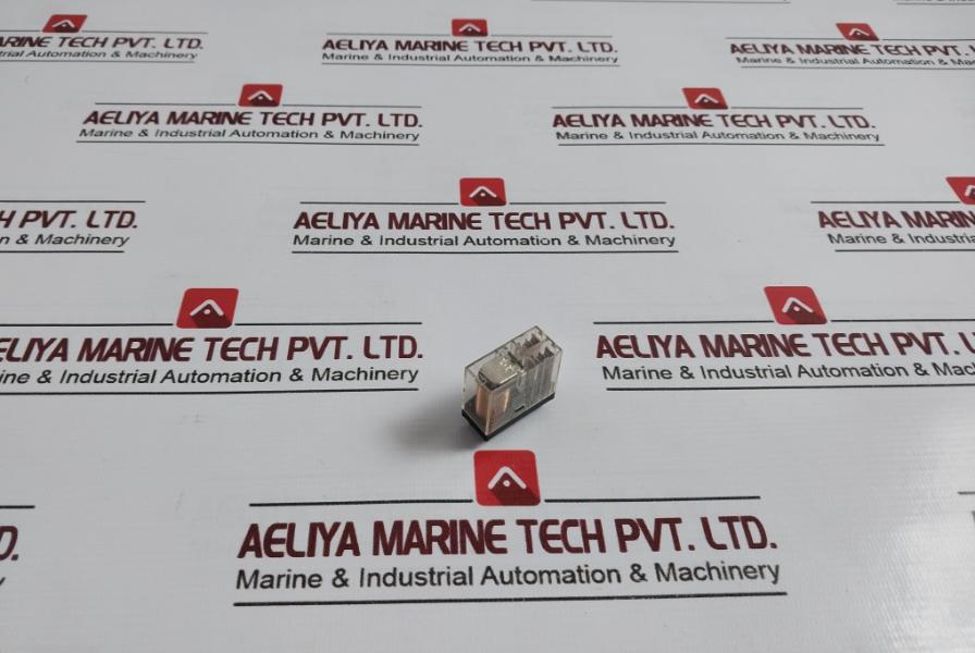 Lot Of 4X Omron G2R-2 Relay Plug 5A 250V Ac/30V Dc 0127W4