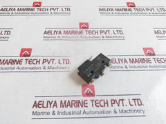 Lot of 4X Omron Z-15GW21-B IP00 Snap Action Limit Switch 15A 250V~