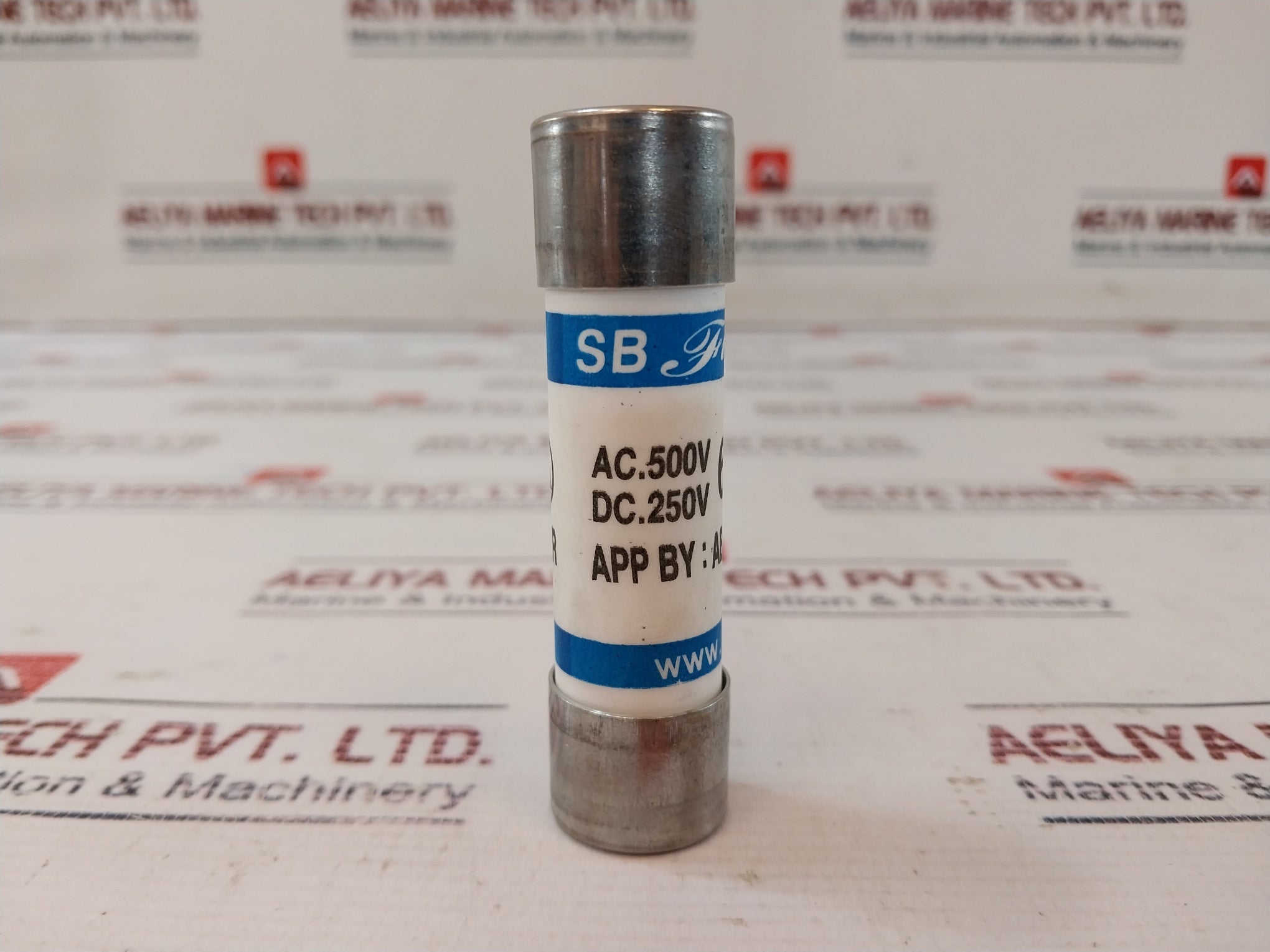 Lot of 4X SB Fuse SB-C1 Fuse Links 60A 500Vac