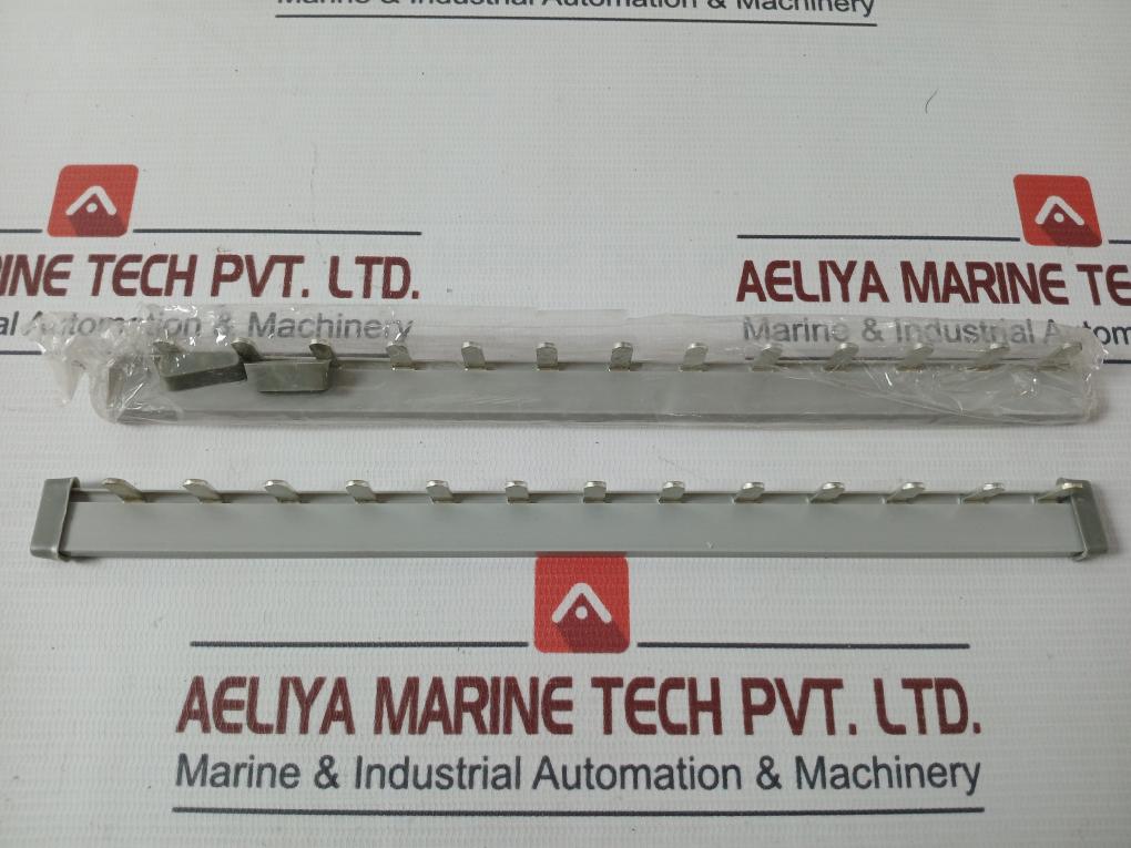 Lot Of 4X Siemens 8Gb9912Lsp 2 Way Insulated Shorting Link