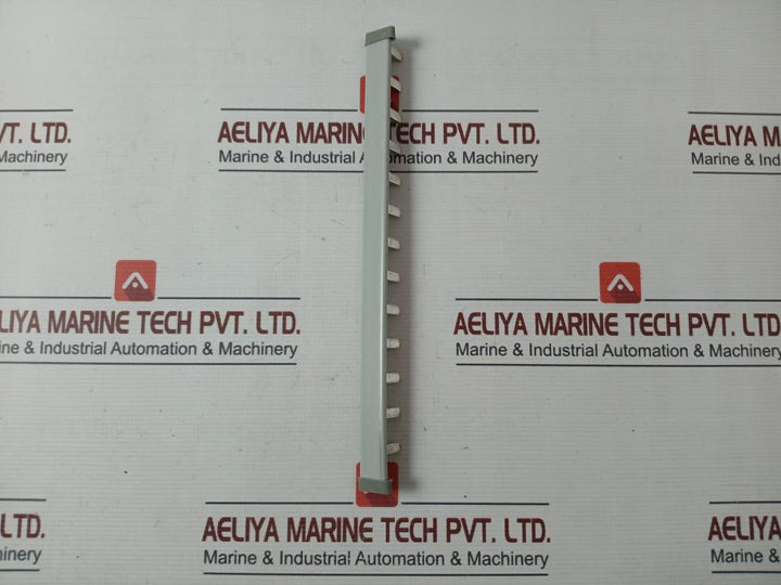 Lot of 4X Siemens 8GB9912LSP 2 Way Insulated Shorting Link