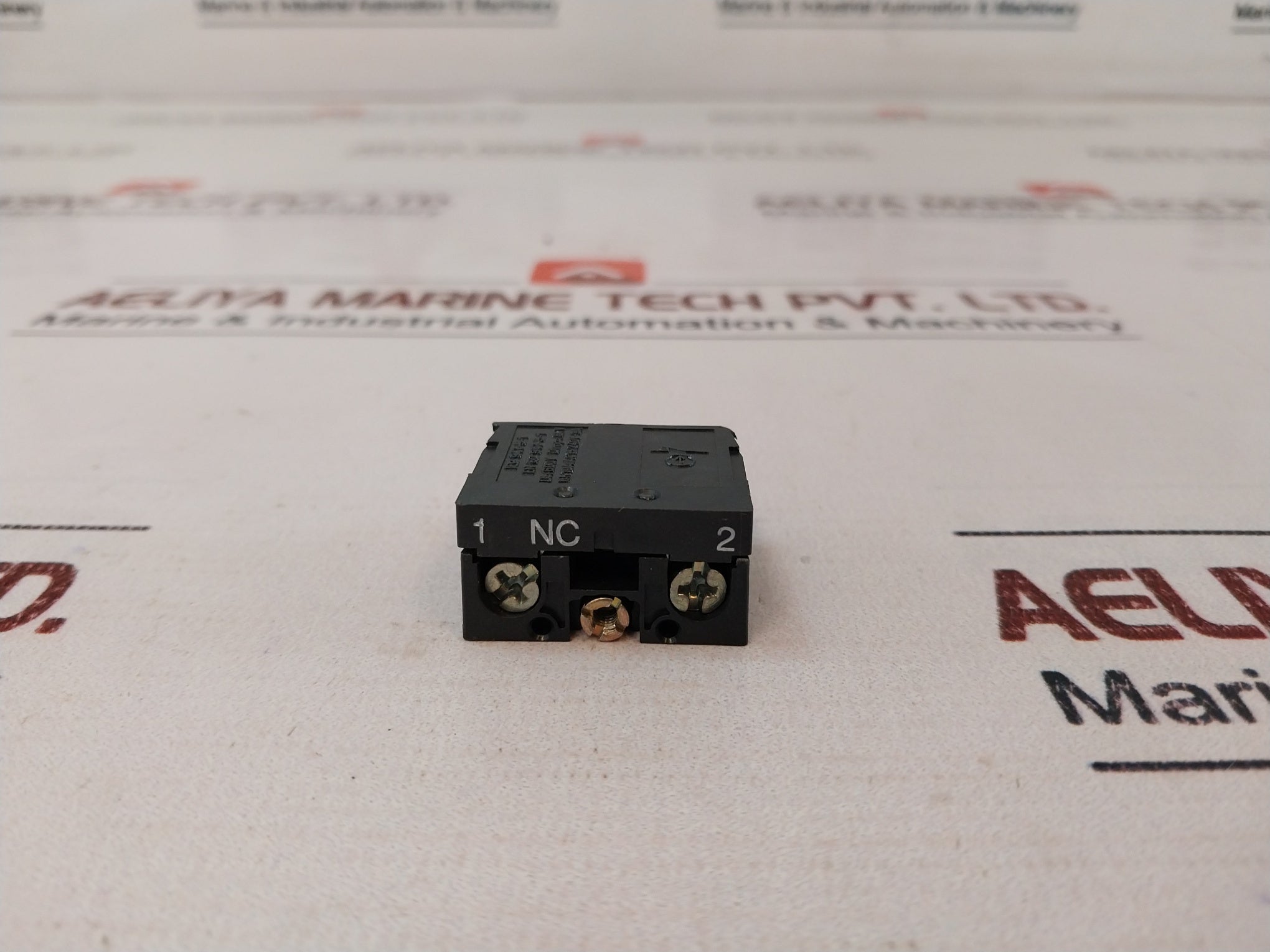 Lot of 4X TELEMECANIQUE ZB2-BE102 Contact Block 600V 6KV 10A
