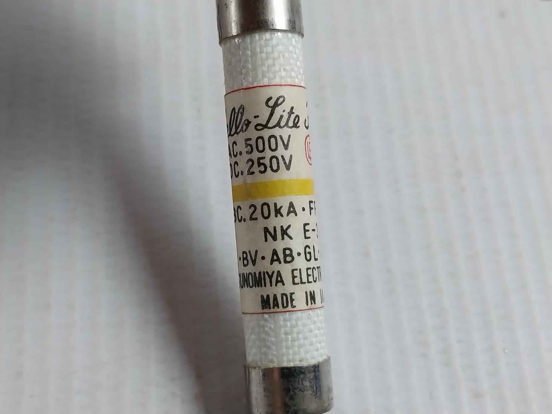 Lot Of 4X Utsunomiya Electric Nc1 Cello-lite Fuse Ac 500V Dc 250V 30 A