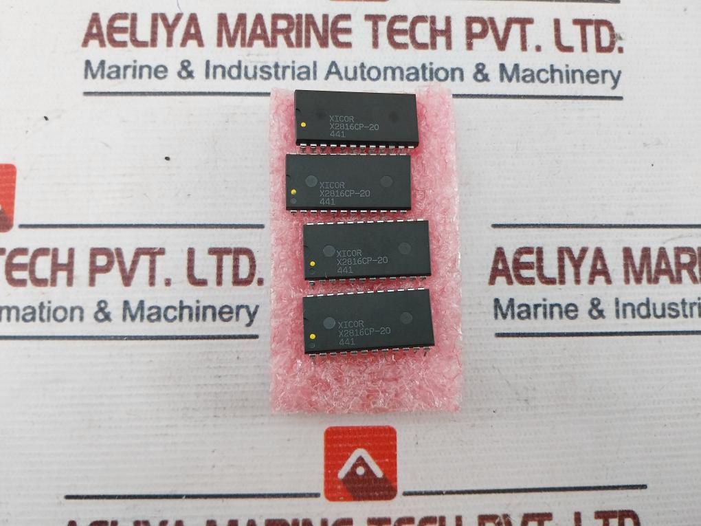 Lot of 4X XICOR X2816CP-20 Integrated Circuit