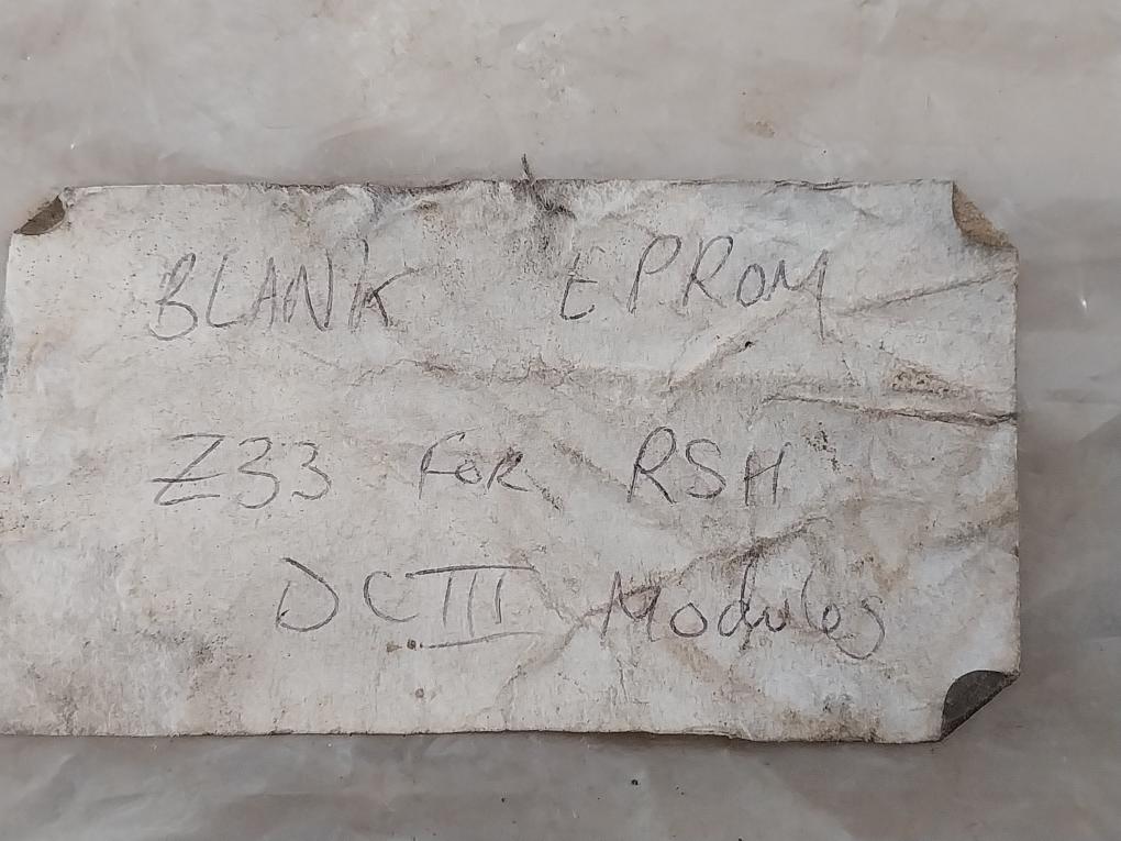 Lot Of 4X Xicor X2816Cp-20 Integrated Circuit