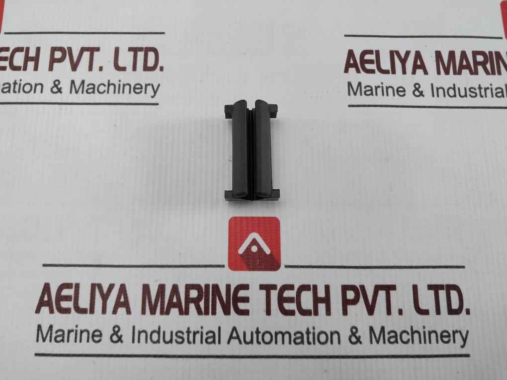 Lot Of 4x Haydon C-100037 Cushion Clamp Set For Tube 3/8