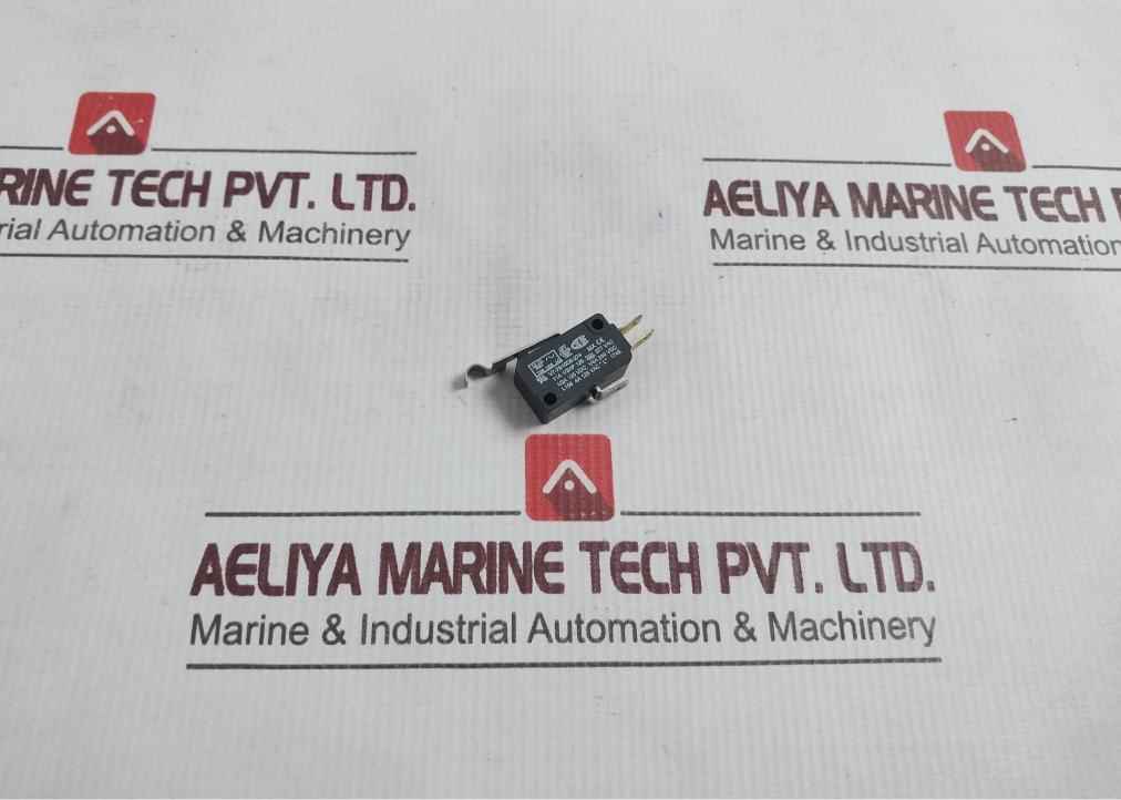 Lot Of 4x Honeywell V7-7b10d8-274 Microswitch 250v Dc