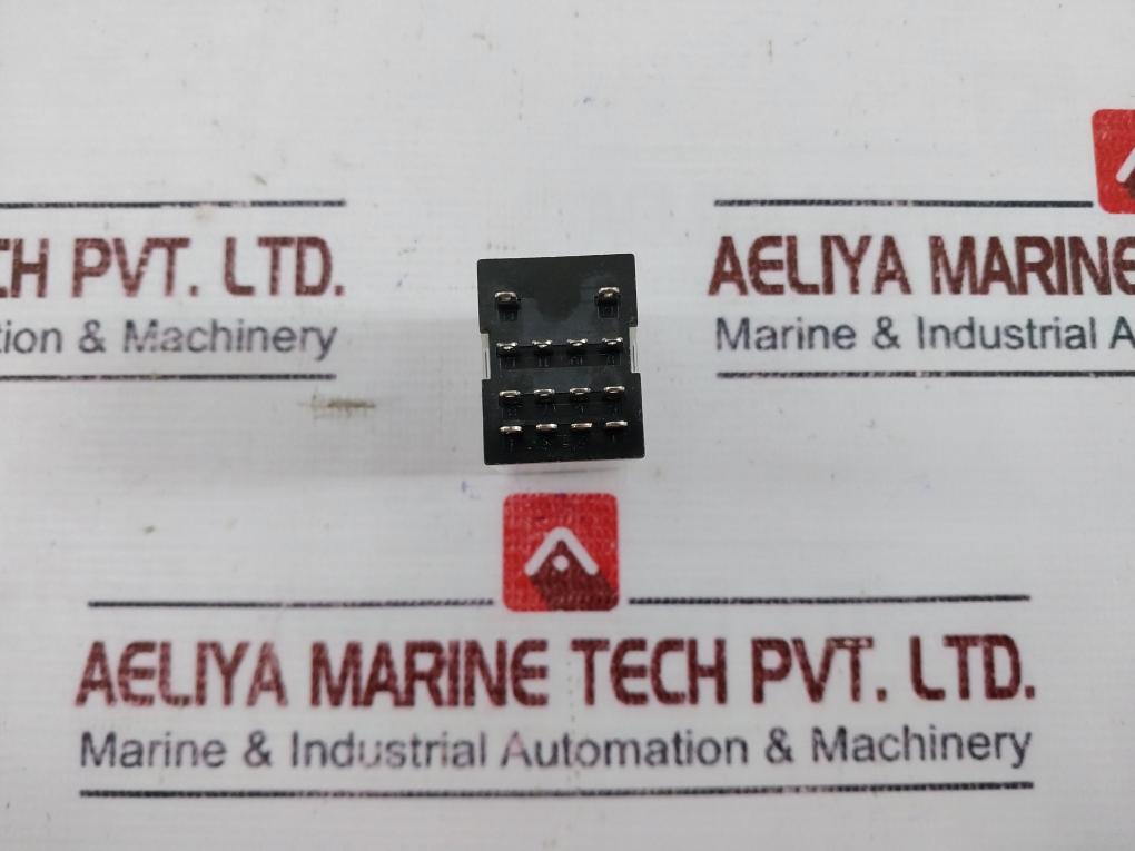 Lot of 4X Omron MY4N Miniature Power Relay 24 VDC 5A 250VAC/5A 30VDC