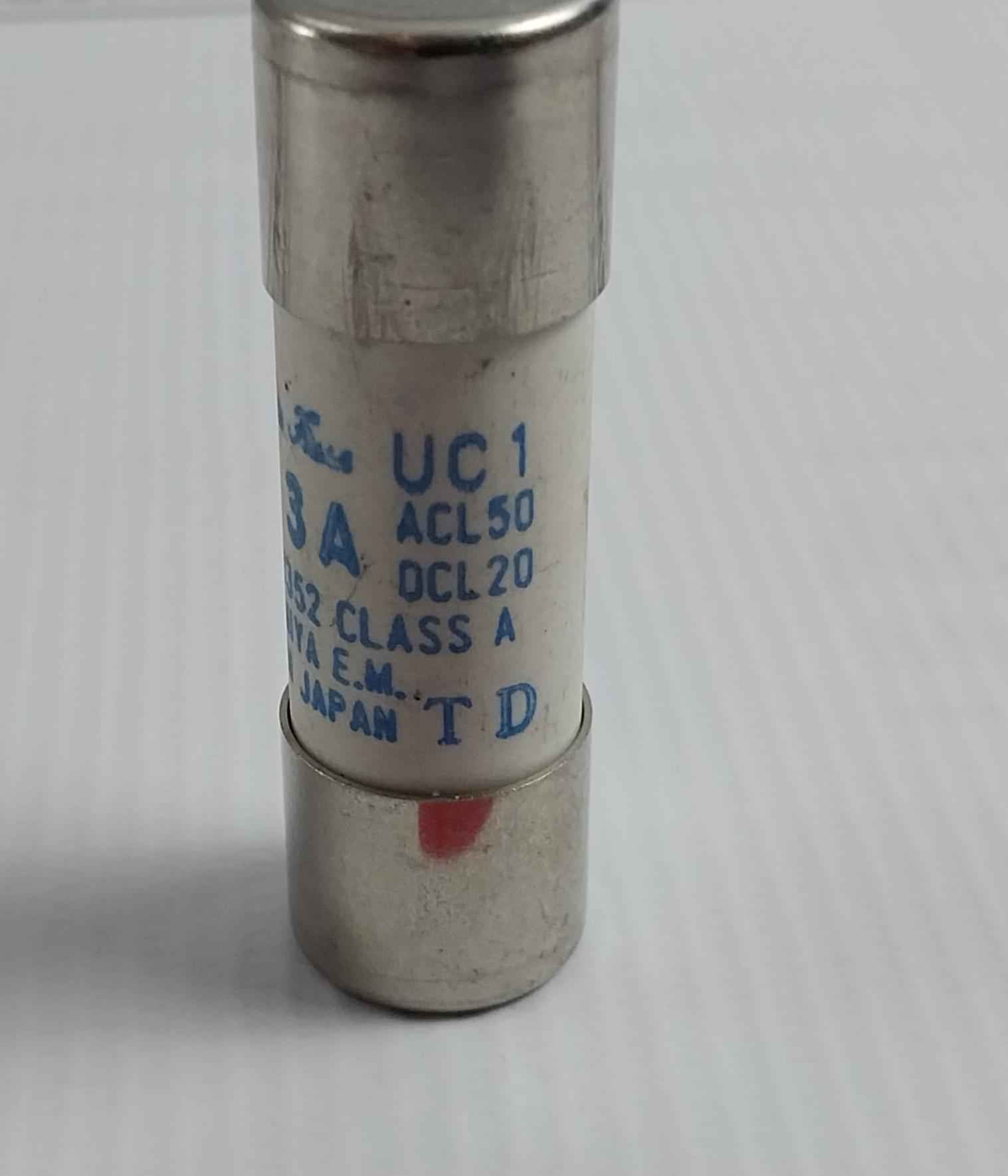 Lot Of 4x Utsunomiya Uc1 Fuse 3a 500v Ac/250v Dc