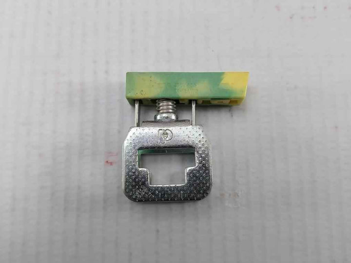 Lot Of 50X Phoenix Contact Akg 4 Gnye Connection Terminal Block 300V 20A 4 Mm2