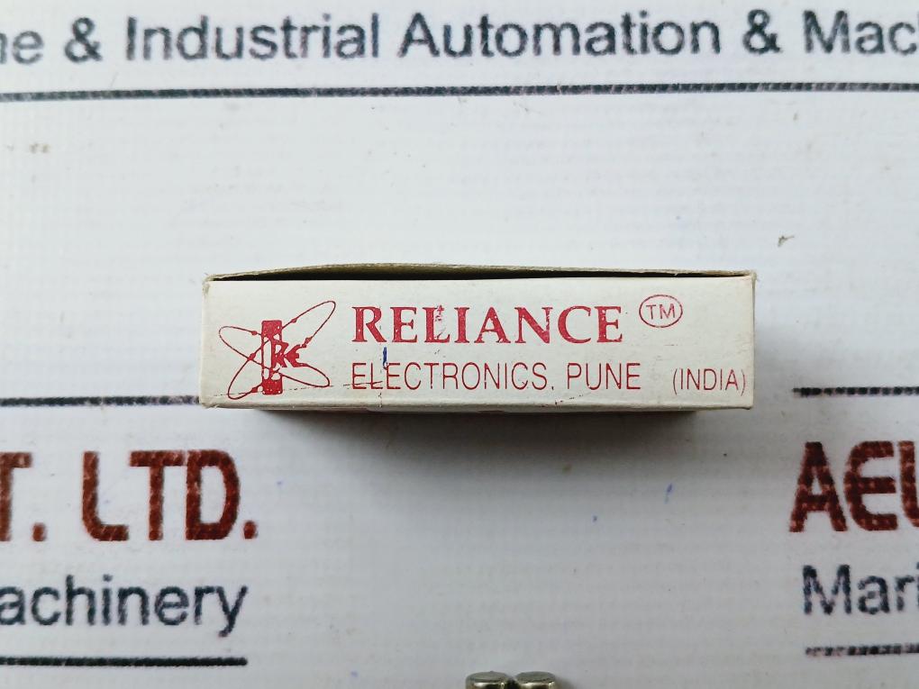Lot of 50X Reliance Electronics F2AL250V Slow Blow Glass Fuse 250V