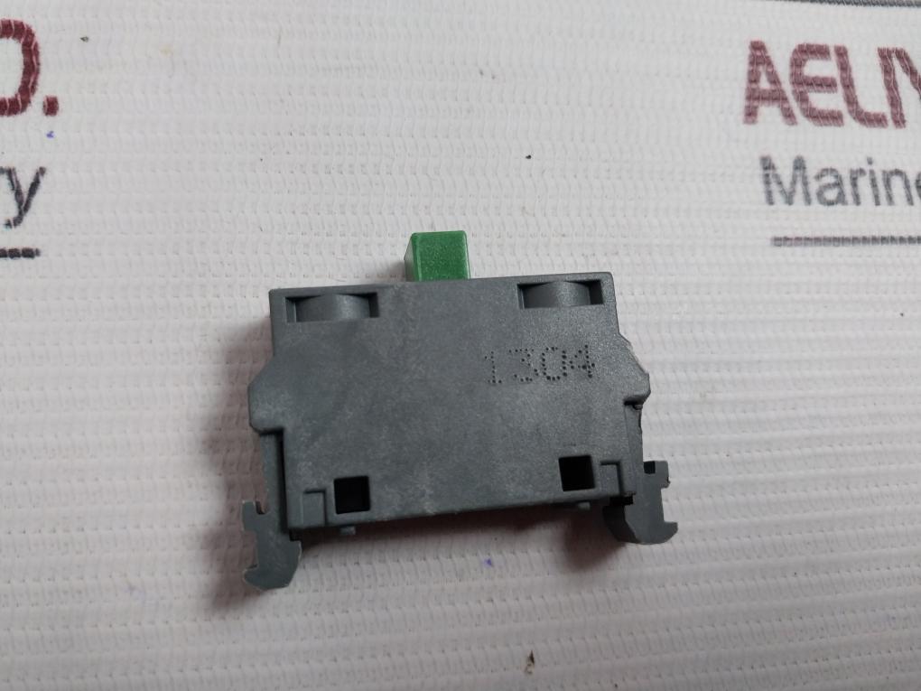 Lot Of 5X Abb Mcb-10B Single Contact Block Iec 60947-5-1