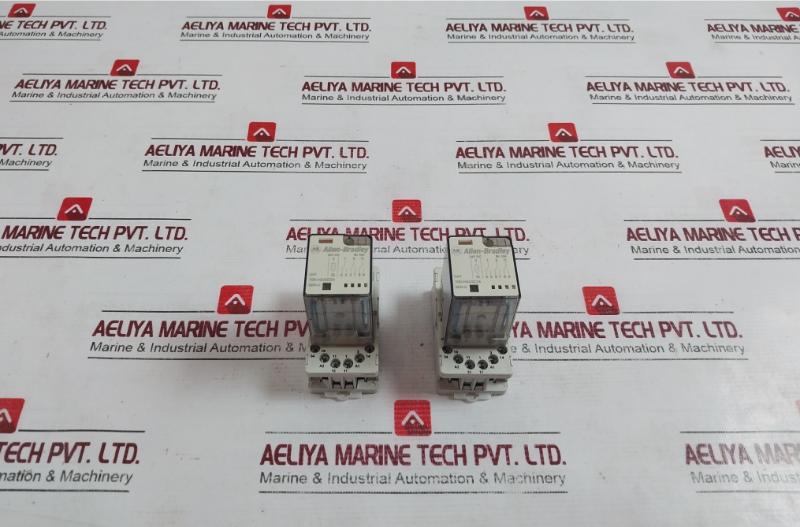 Lot Of 5X Allen-bradley 700-ha33Z24 Ser D Gp Tube Base Relay 24Vdc 10A 1Hp 240Vac