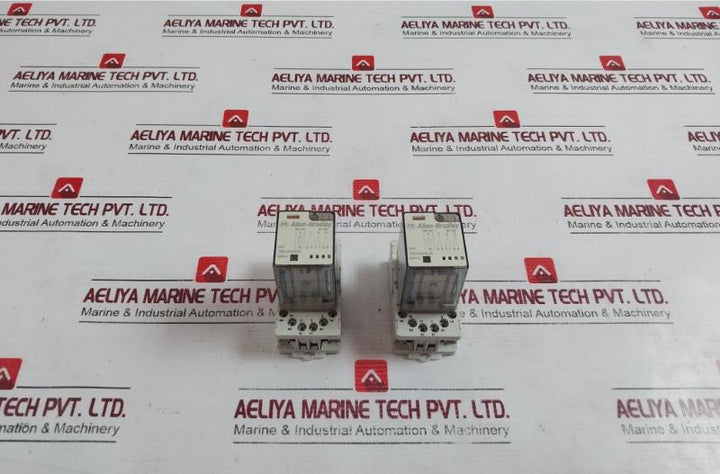 Lot of 5X ALLEN-BRADLEY 700-HA33Z24 Ser D GP Tube Base Relay 24VDC 10A 1HP 240VA