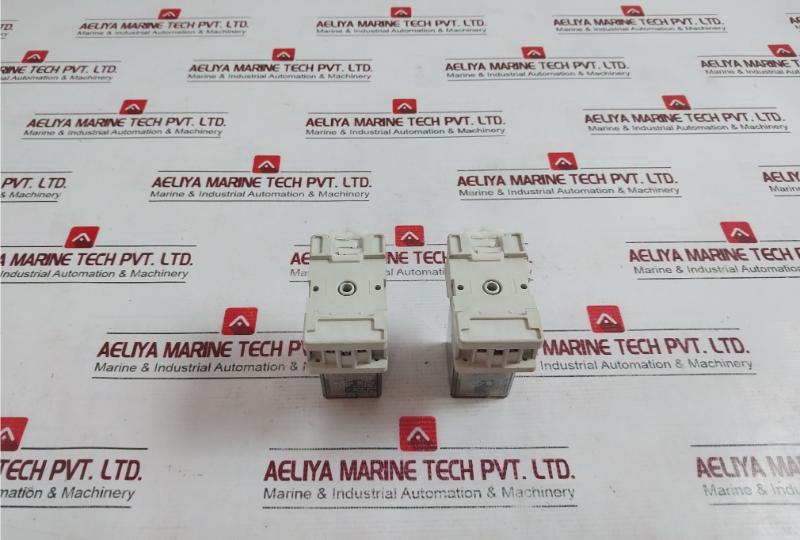 Lot Of 5X Allen-bradley 700-ha33Z24 Ser D Gp Tube Base Relay 24Vdc 10A 1Hp 240Vac