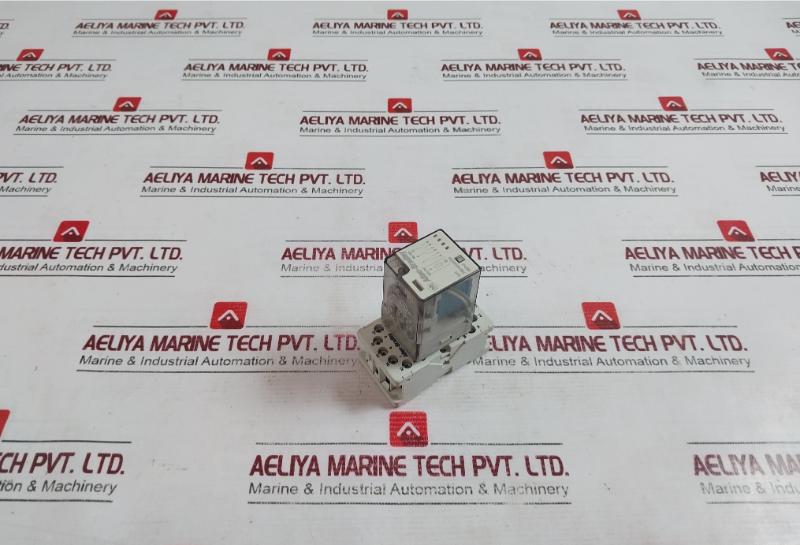 Lot Of 5X Allen-bradley 700-ha33Z24 Ser D Gp Tube Base Relay 24Vdc 10A 1Hp 240Vac