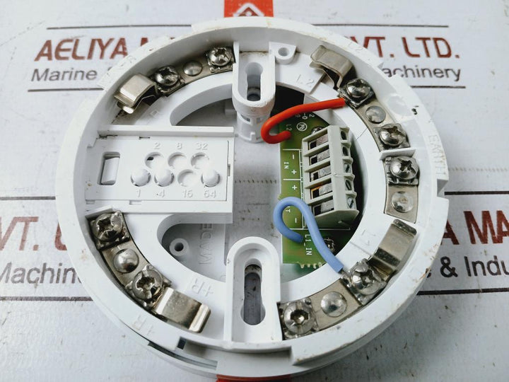 Lot of 5X Apollo 45681-286 MAR Marine Isolator Base 17 to 28VDC