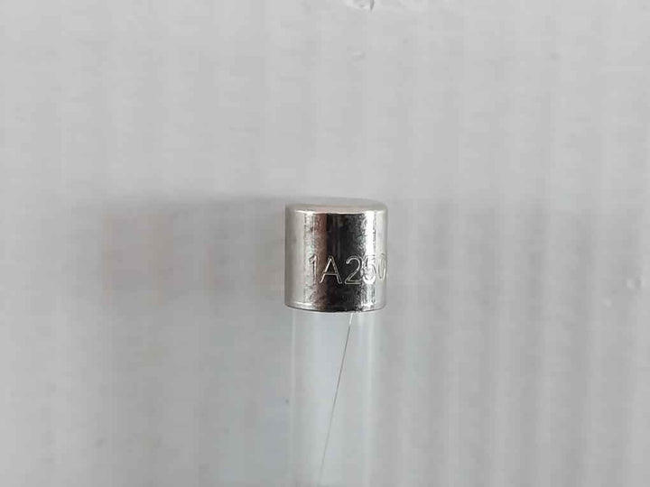 Lot Of 5X Bussmann Gma-1A Jet Fuse Miniature Y52