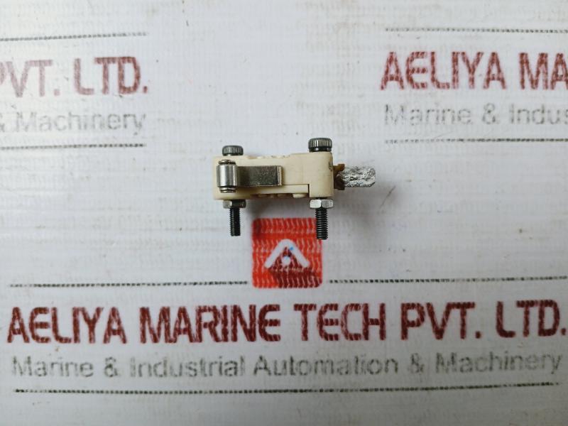Lot of 5X Cherry D44X Pushbutton Micro Switch 10A 125-250VAC T85