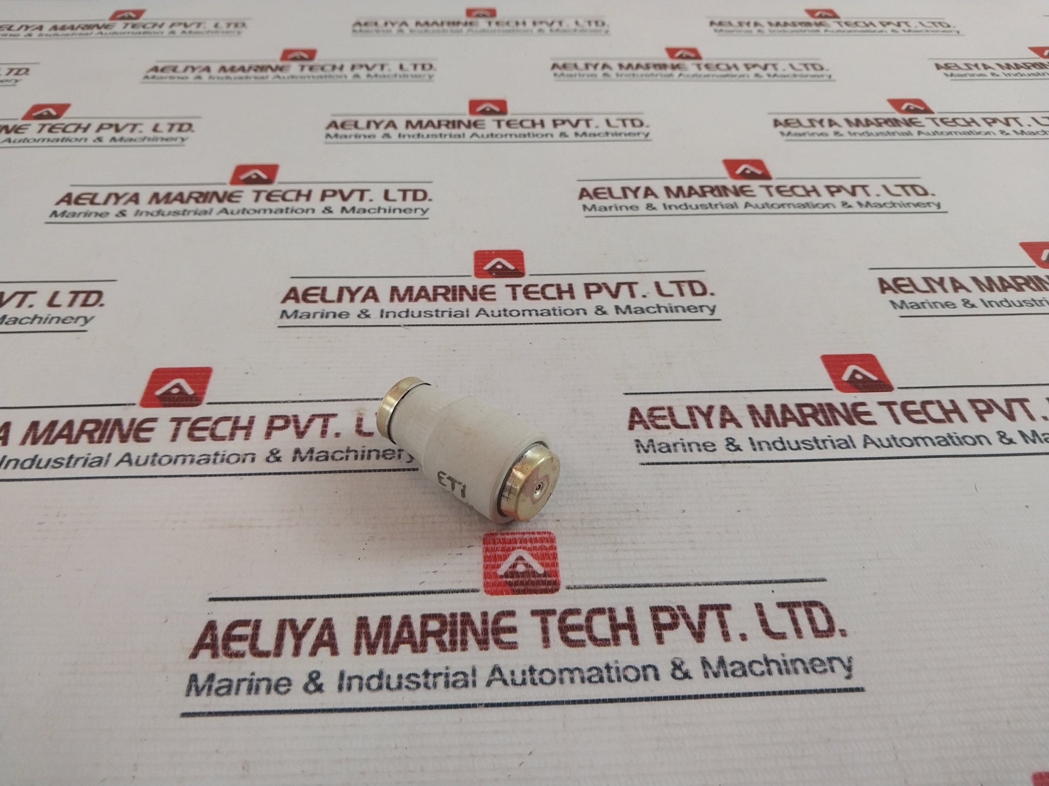 Lot Of 11X Eti 002313403 Bottle Fuse 63A 500V Gg-gl