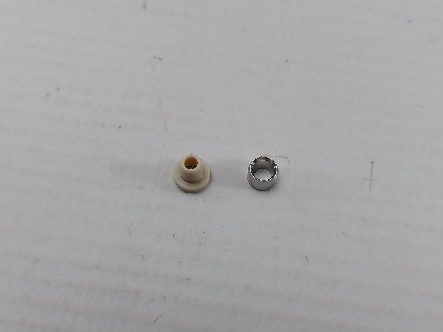Lot Of 5X Ferrule 2 Micron Frit Lock Ring Brand Waters 700001660