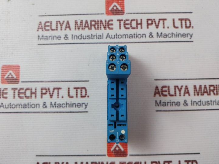 Lot of 5X FINDER Relay Socket 95.05