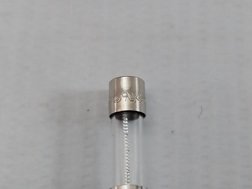 Lot Of 5X Glass Cartridge Tube Fuse Farnell 534-213