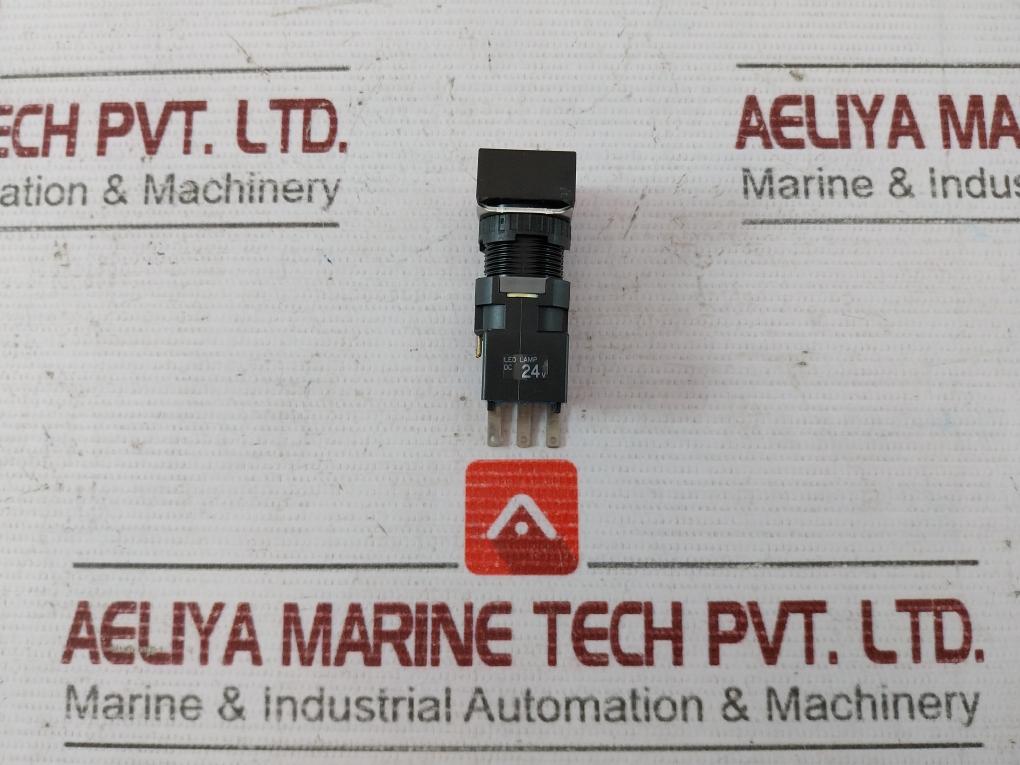 Lot Of 5X Idec La-t00 Pushbutton Contactor 82290726-119 28V Max Dc 24V