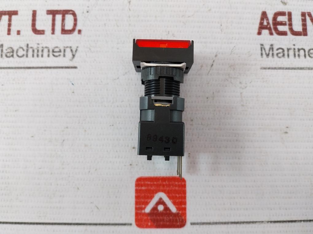 Lot Of 5X Idec La-t00 Pushbutton Contactor 82290726-119 28V Max Dc 24V