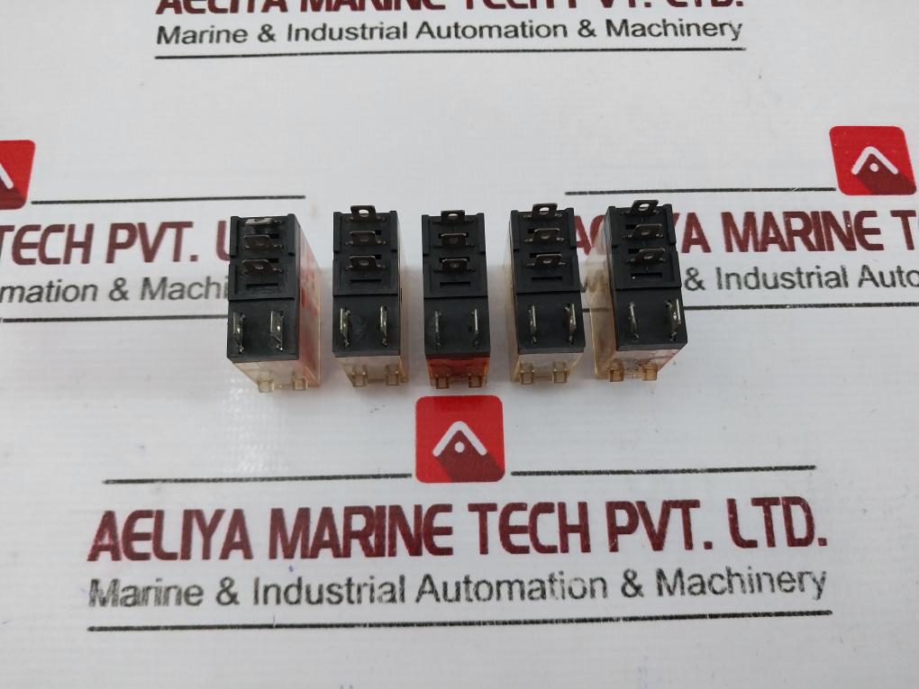 Lot Of 5X Omron G2R-1-s General Purpose Relay 250Vac 30Vdc 10A