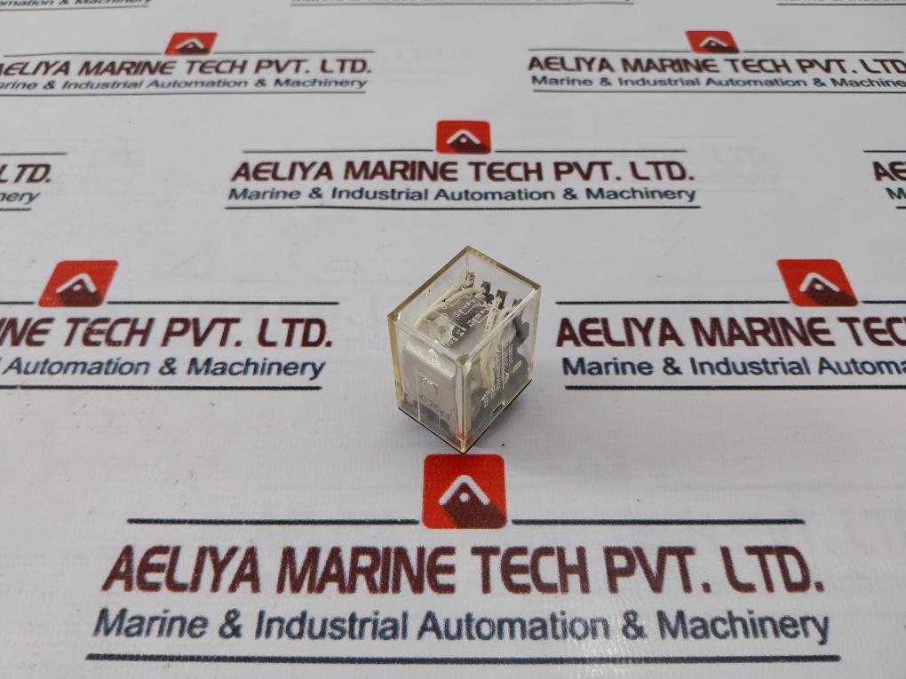 Lot of 4x Omron MY4 Relay 24Vdc