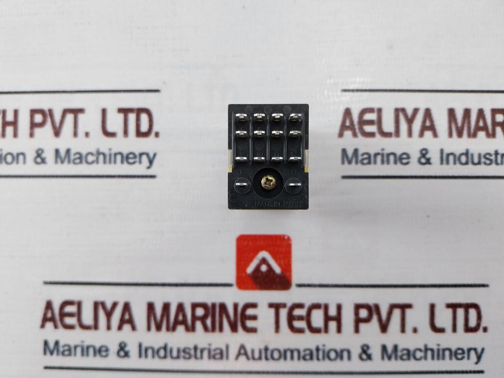 Lot of 4x Omron MY4 Relay 24Vdc