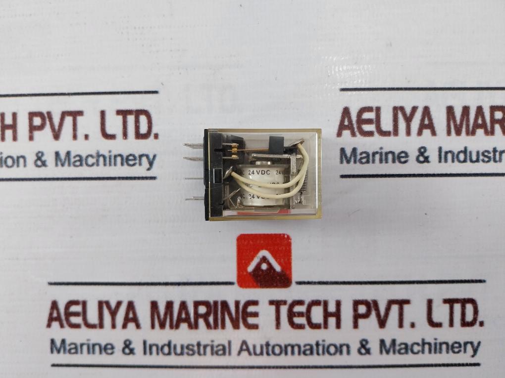 Lot of 4x Omron MY4 Relay 24Vdc