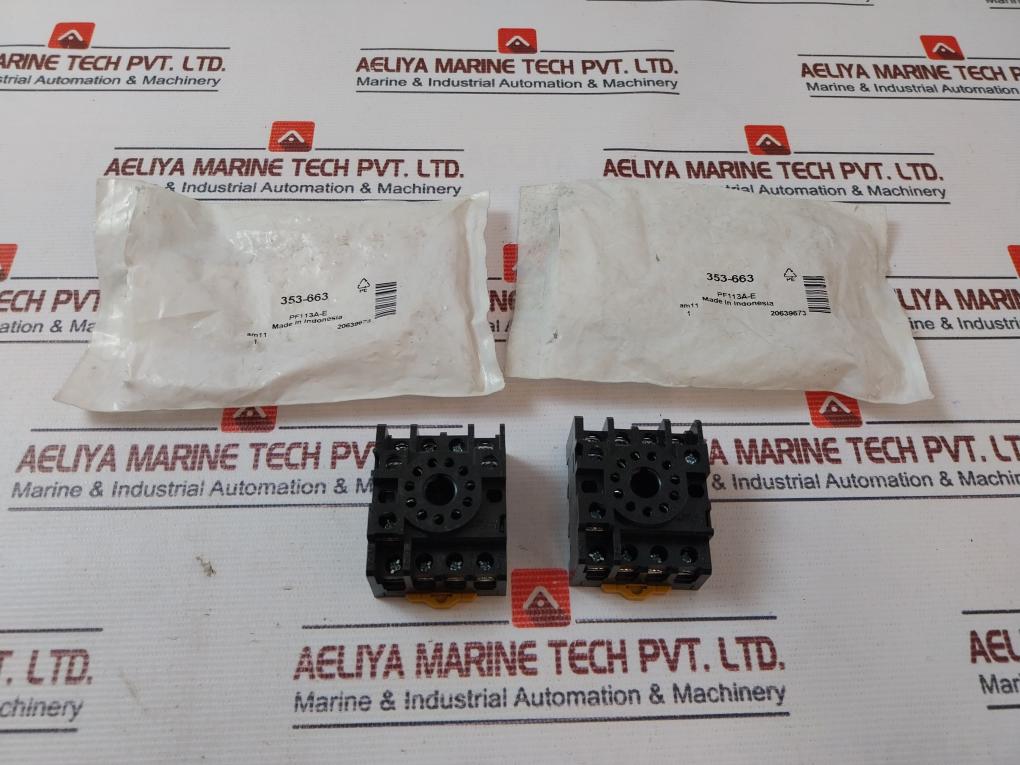 Lot of 5X OMRON PF113A-E Relay Base 10a 250v
