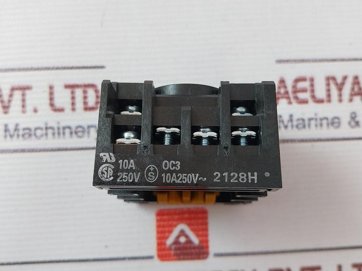 Lot of 5X OMRON PF113A-E Relay Base 10a 250v