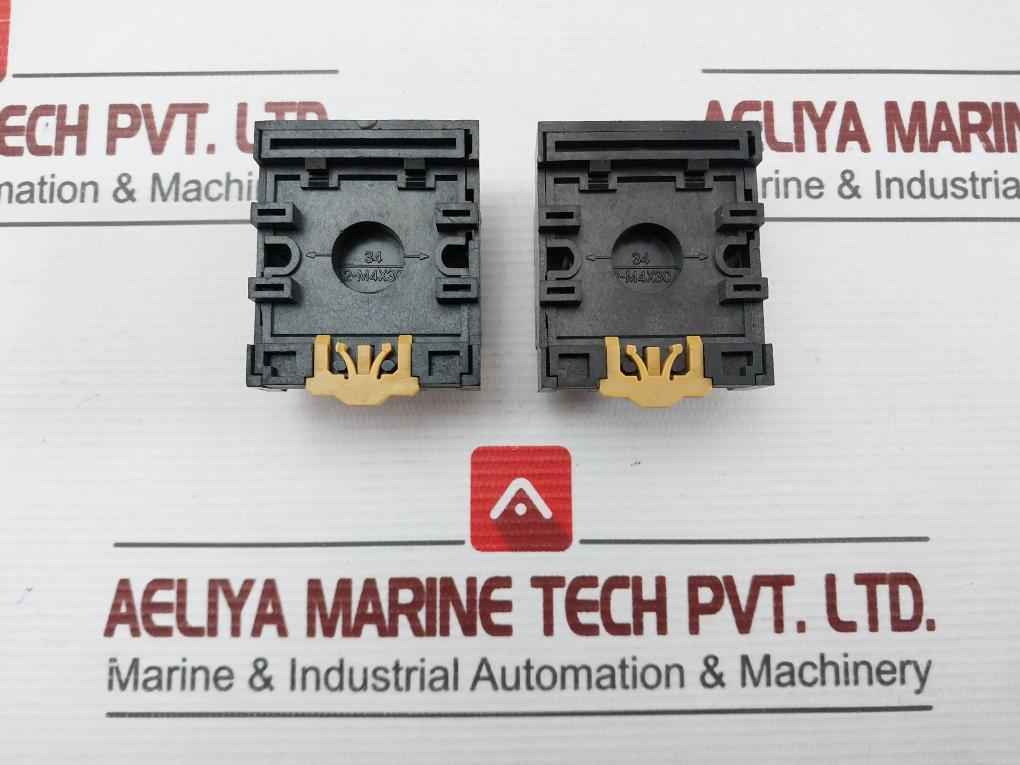 Lot Of 5X Omron Pf113A Relay Socket Base