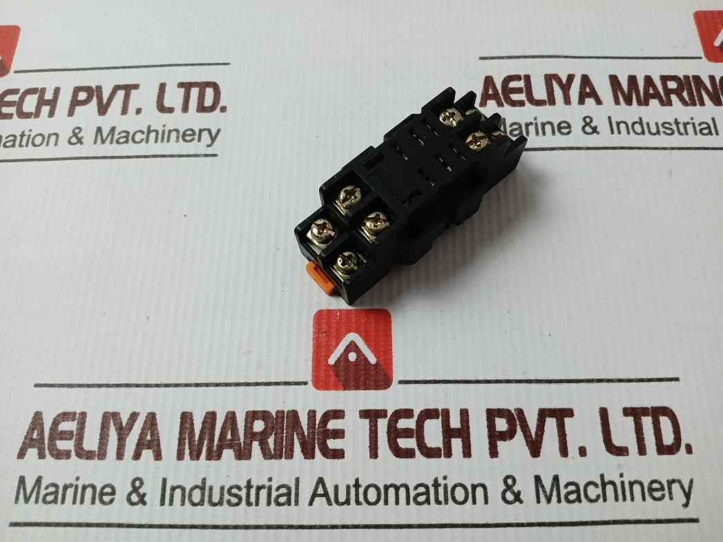 Lot Of 5X Omron Ptf08A Relay Socket