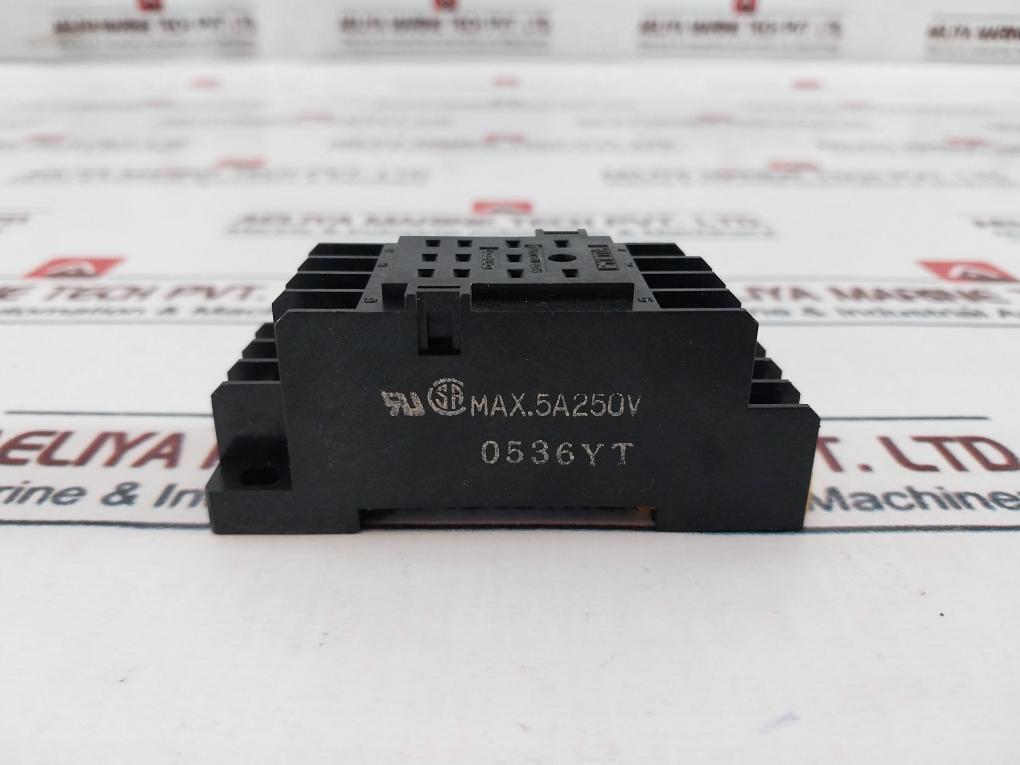Lot Of 5X Omron Pyf11A Safety Relay Socket 250V 5A