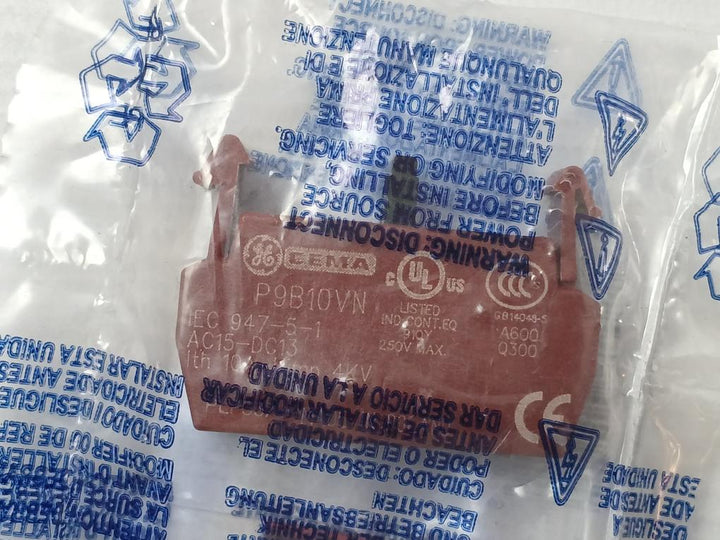 Lot Of 5X P9B10Vn Contact Block General Electric