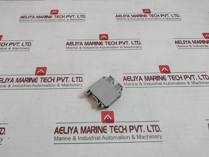 Lot of 5X Phoenix Contact UK35 Feed-through Terminal Block 1000V 35MM2 CL I ZN 1
