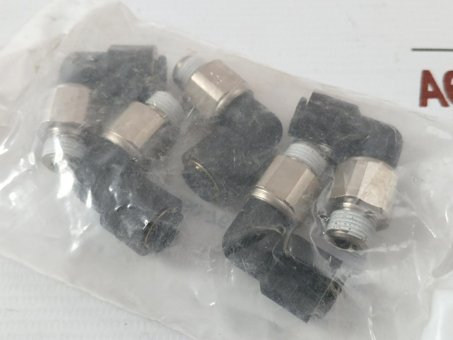 Lot of 5X RS 460-7633 Pneumatic Push to Connect Air Fitting 1/8