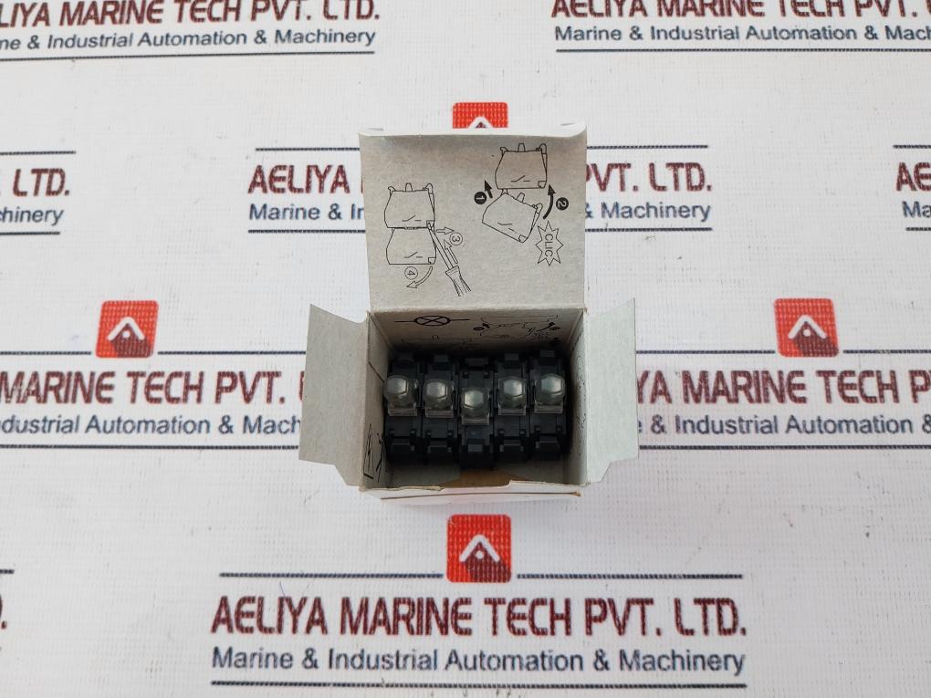 Lot of 5X Schneider ZBV-B4 Light Block