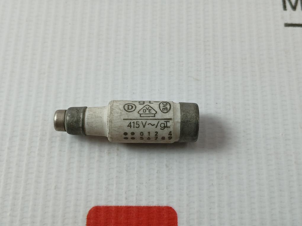 Lot Of 5X SIEMENS 4A Fuse Link 250V