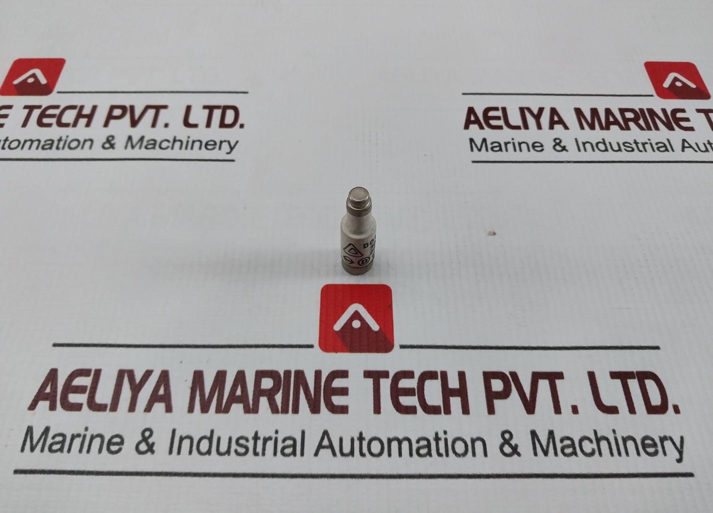 Lot Of 5x D01-4a 380v Neozed Fuse