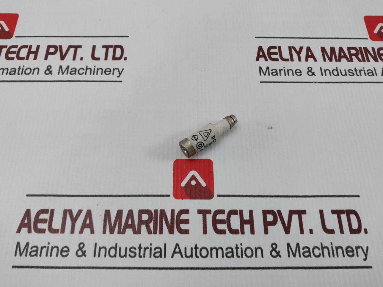 Lot Of 5x D01-4a 380v Neozed Fuse