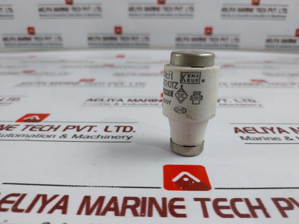 Lot Of 5x Lindner Bogenschutz 50a Ceramic Bottle Fuse, 500v, 50 Amp